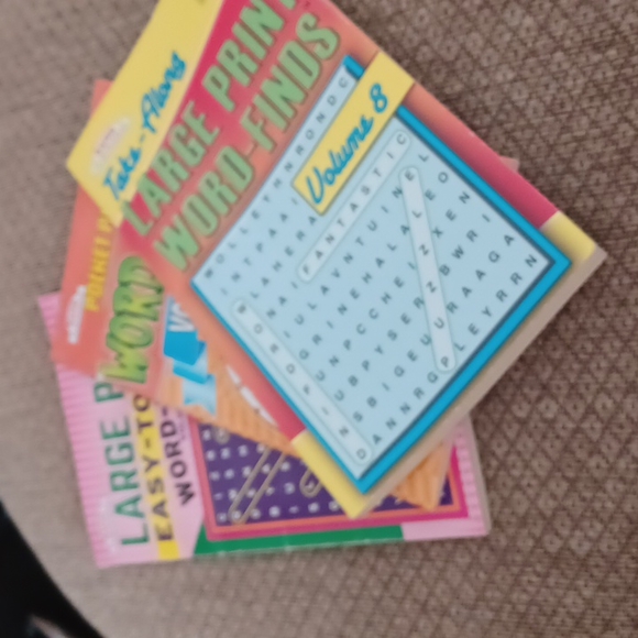 6 Word-Finds puzzles - Picture 4 of 4